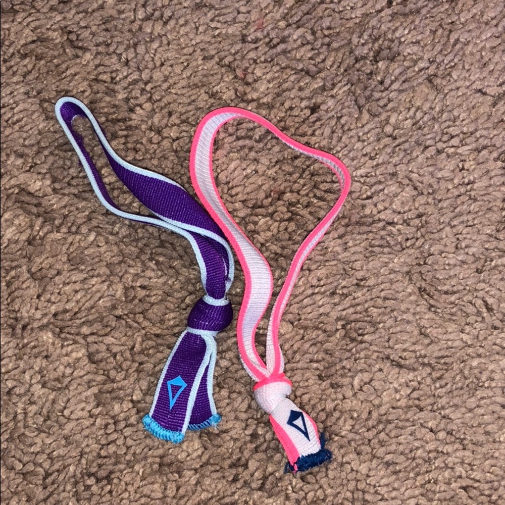 ivivva hair ties